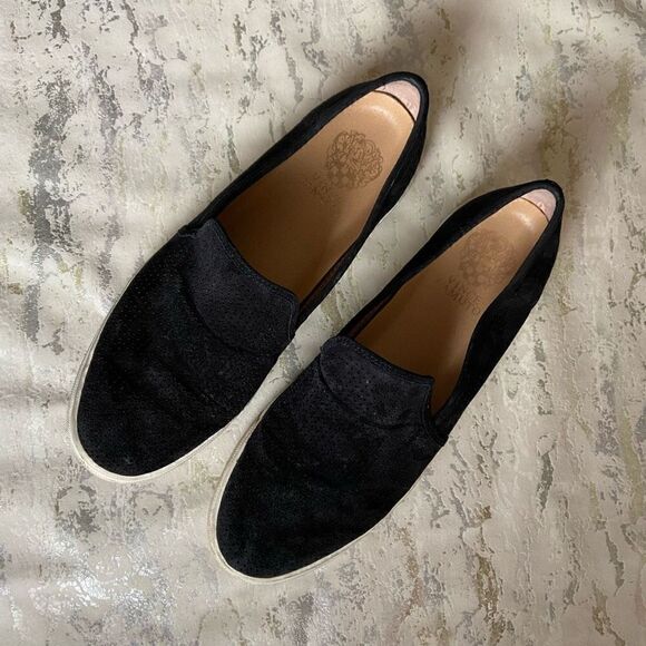 Vince Camuto leather slide on sneakers - Picture 4 of 12